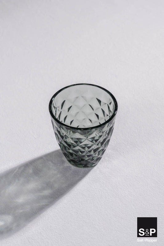Salt en pepper glazen prisma grijs